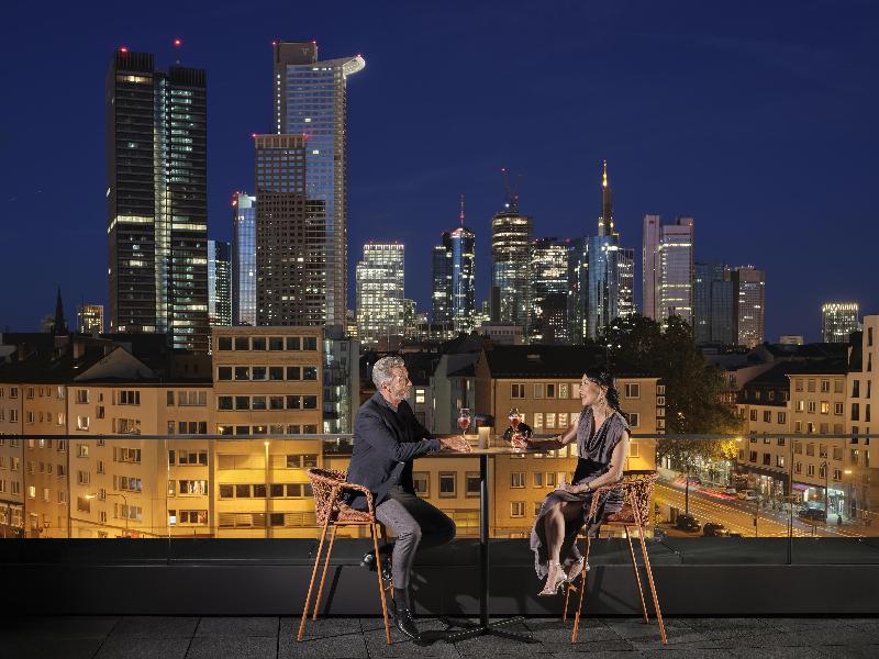 NH Collection Frankfurt Spin Tower - Bar