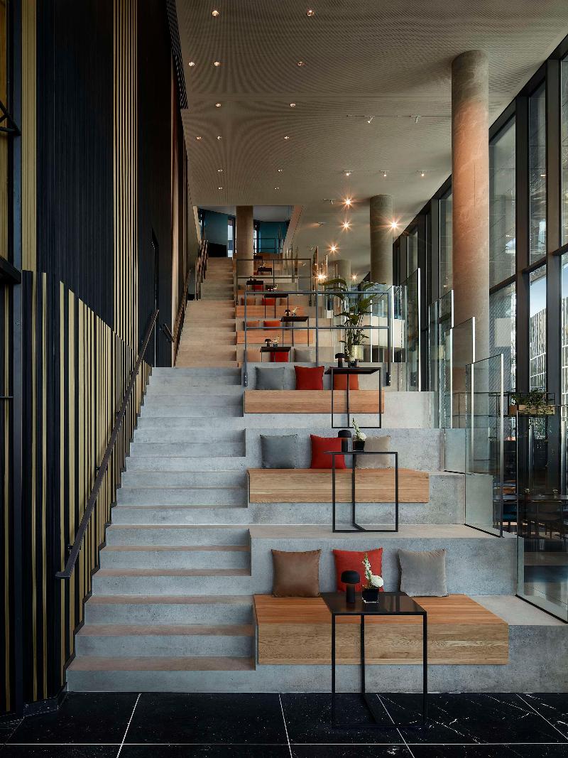 NH Collection Frankfurt Spin Tower - Lobi