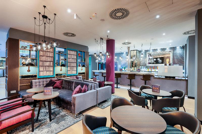 Premier Inn Düsseldorf City Friedrichstadt - Bar