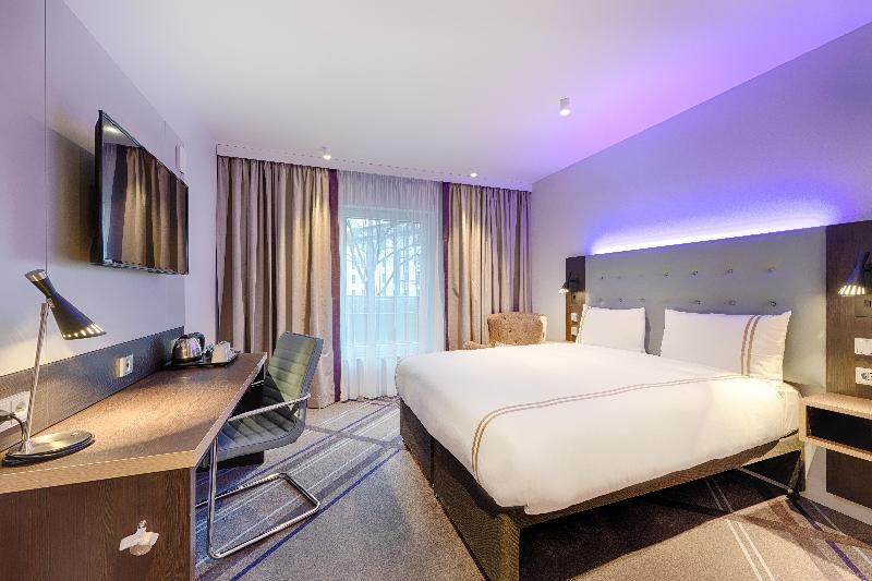 Premier Inn Düsseldorf City Friedrichstadt - Oda
