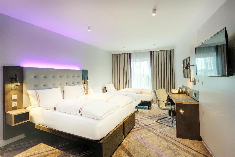 Premier Inn Düsseldorf City Friedrichstadt - Oda