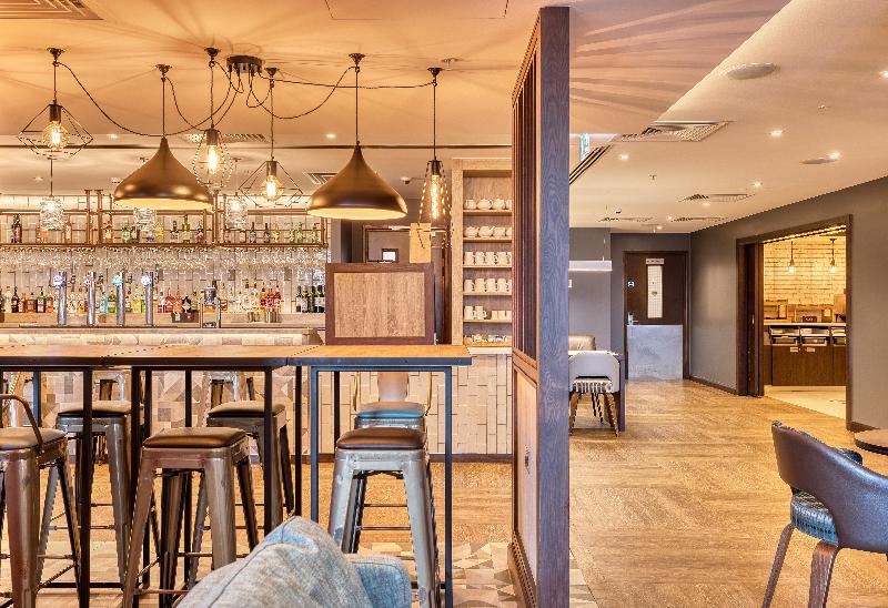 Premier Inn London Docklands - Canning Town - Restoran