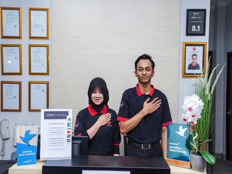 Pondok Indah24 Hotel - Lobi