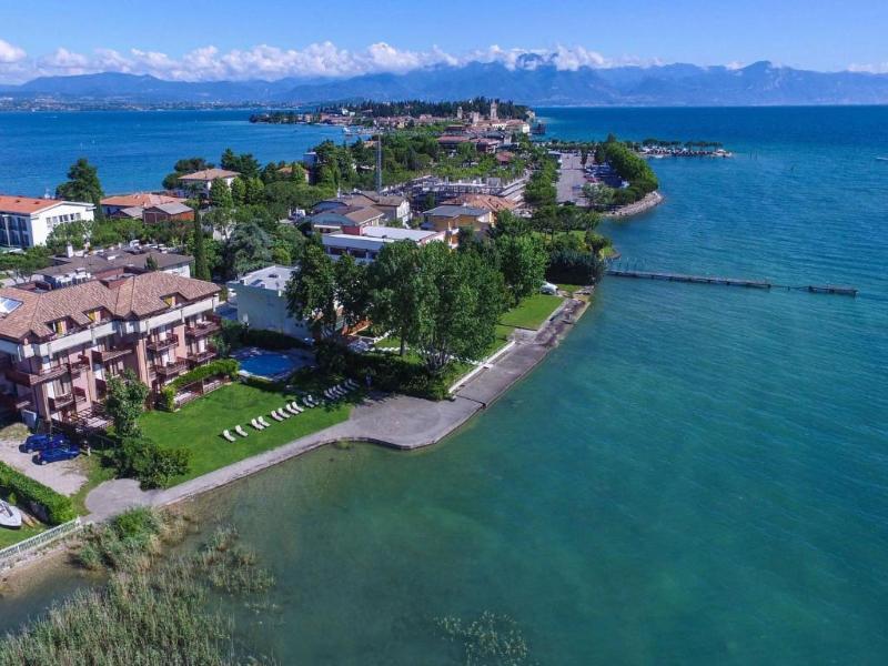 Smeraldo apartments - Genel
