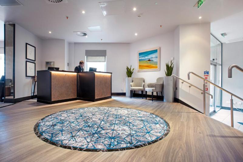 Ten Hill Place Hotel, WorldHotels Distinctive - Lobi