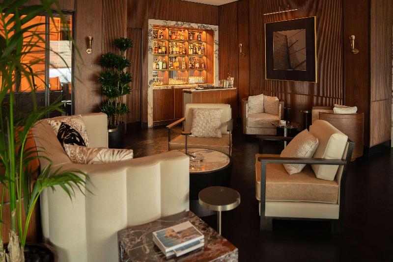 Waldorf Astoria Doha West Bay - Bar