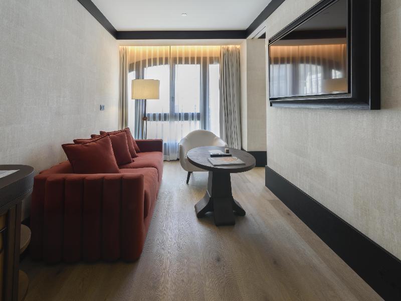 Hotel Montera Madrid, Curio Collection by Hilton - Oda