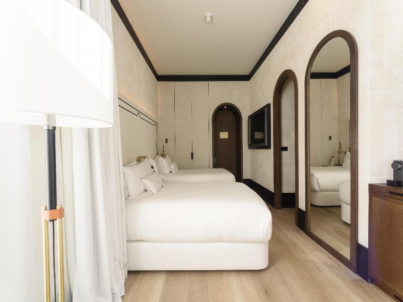 Hotel Montera Madrid, Curio Collection by Hilton - Oda