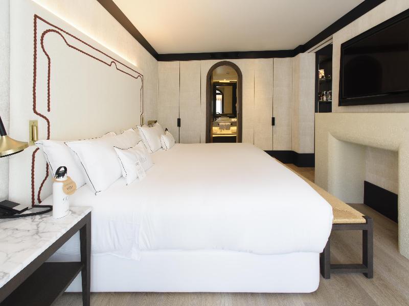 Hotel Montera Madrid, Curio Collection by Hilton - Oda