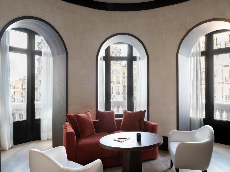 Hotel Montera Madrid, Curio Collection by Hilton - Oda