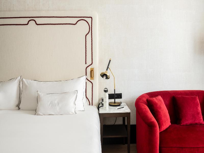 Hotel Montera Madrid, Curio Collection by Hilton - Oda