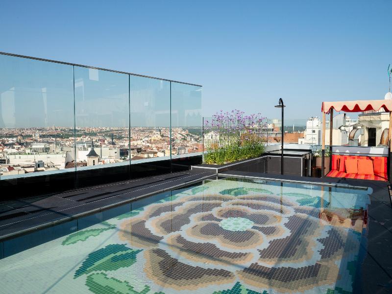 Hotel Montera Madrid, Curio Collection by Hilton - Havuz