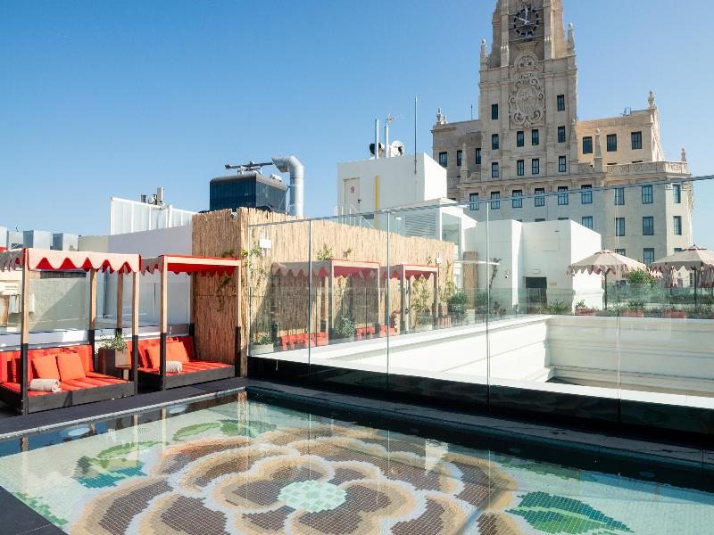 Hotel Montera Madrid, Curio Collection by Hilton - Havuz