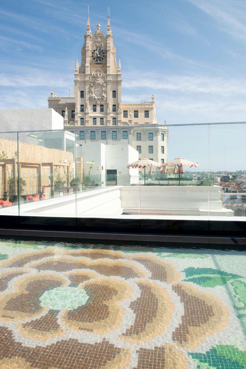 Hotel Montera Madrid, Curio Collection by Hilton - Havuz