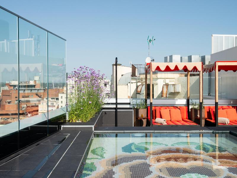 Hotel Montera Madrid, Curio Collection by Hilton - Havuz
