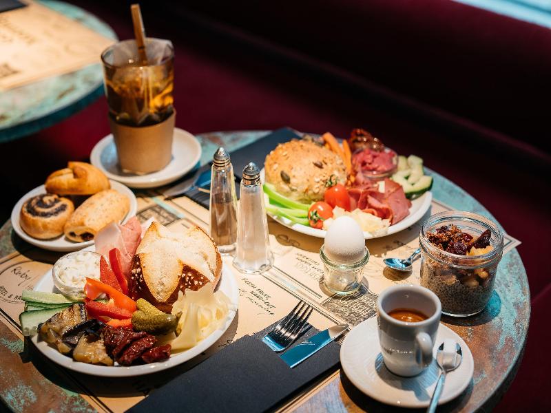 Ruby Ella Hotel Cologne by IHG - Restoran