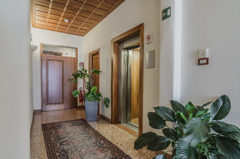 Le camere di Palazzo Bortolan - Lobi