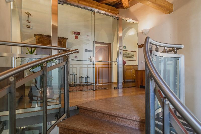 Le camere di Palazzo Bortolan - Genel