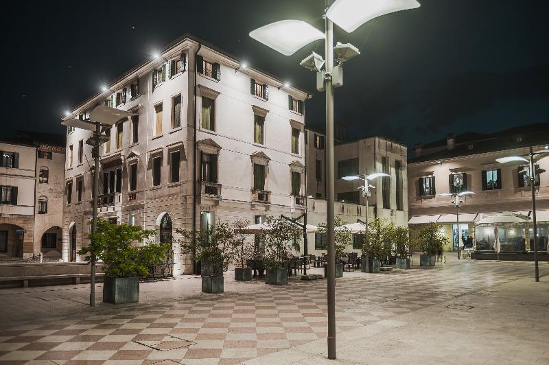 Le camere di Palazzo Bortolan - Genel