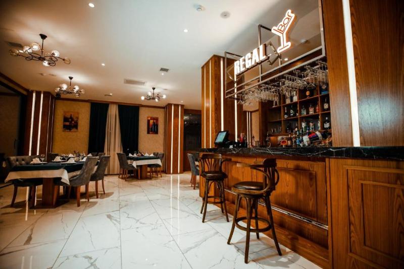 Regal Inn Badamdar Hotel - Bar