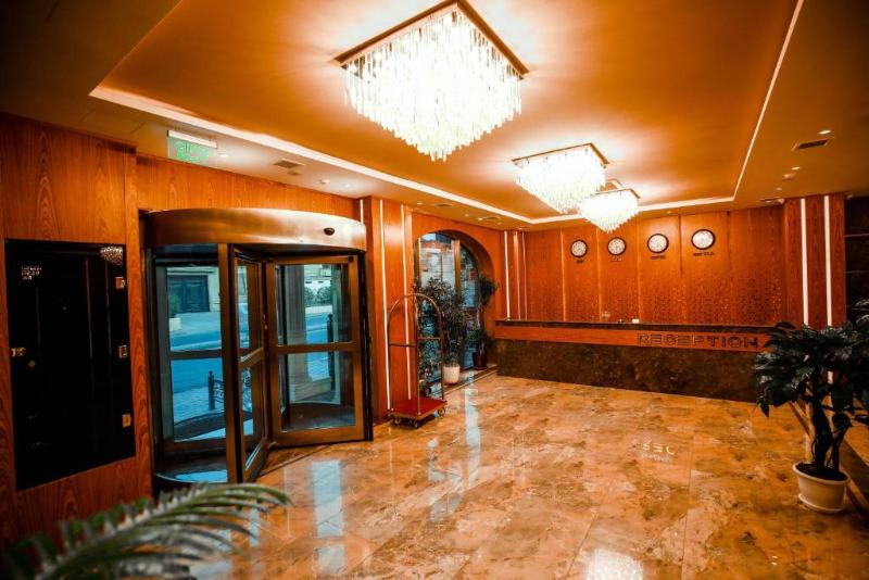 Regal Inn Badamdar Hotel - Lobi