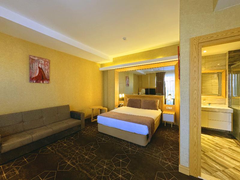 Regal Inn Badamdar Hotel - Oda