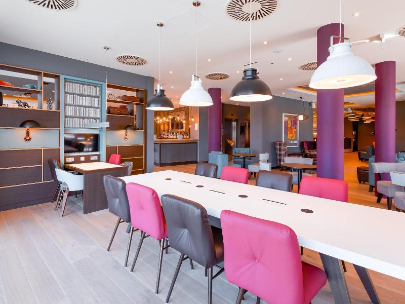 Premier Inn Saarbrücken City Congresshalle - Toplantı