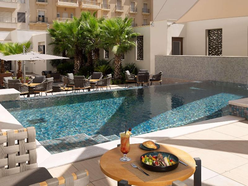 Novotel Tunis Lac - Havuz
