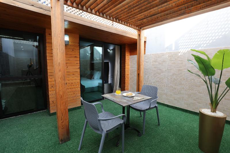 Silver Suites Hotel & Spa - Teras