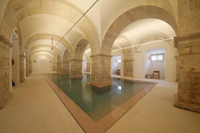 Montebelo Mosteiro de Alcobaça Historic Hotel - Havuz