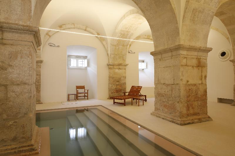 Montebelo Mosteiro de Alcobaça Historic Hotel - Havuz