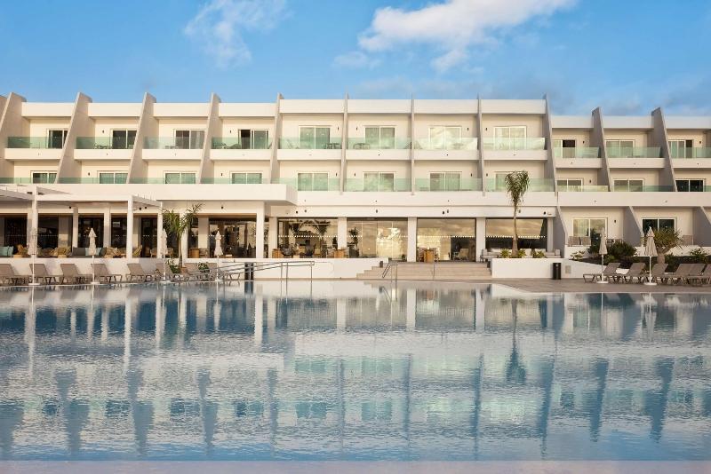 Radisson Blu Resort Lanzarote - Havuz