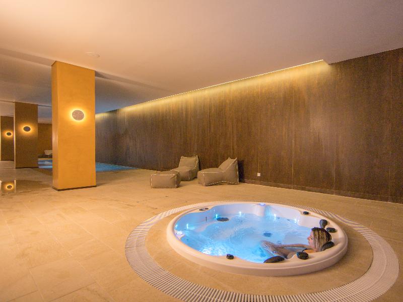Sines Sea View Business and Leisure Hotel - Havuz