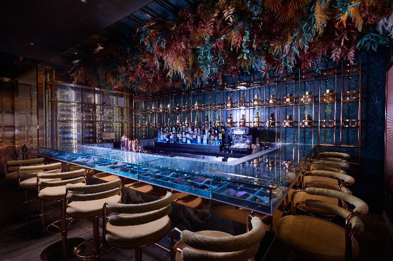 Valia Bangkok Sukhumvit 24 by Kingston Hotels - Bar