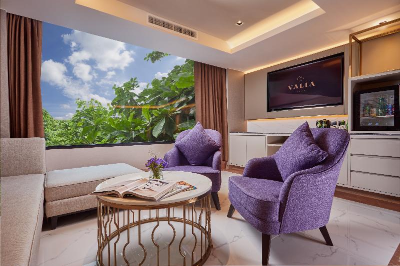 Valia Bangkok Sukhumvit 24 by Kingston Hotels - Oda