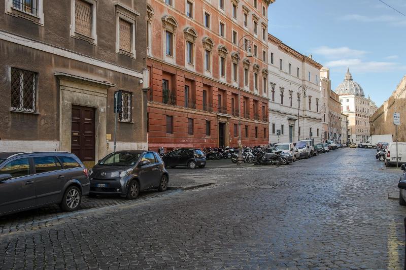 Brunelleschi Holidays - Genel