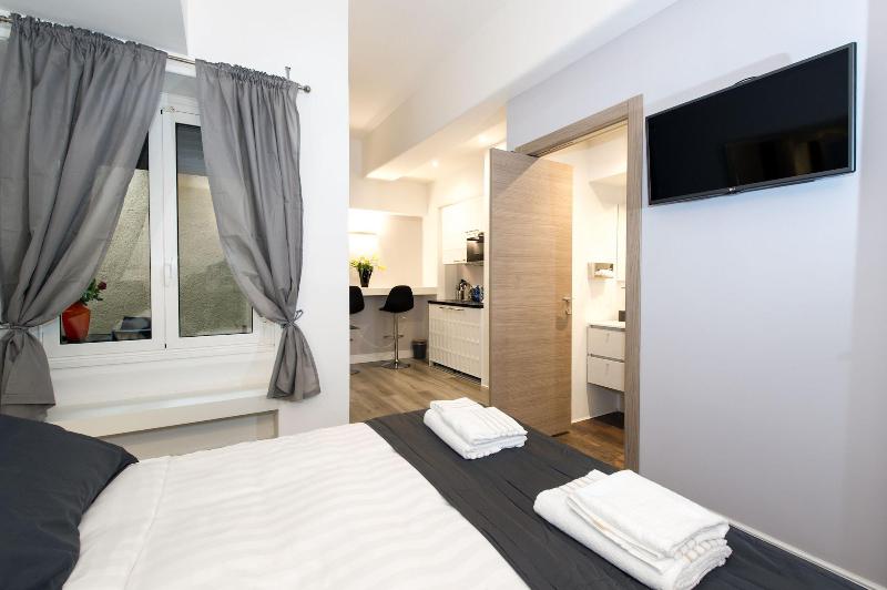 Brunelleschi Holidays - Oda