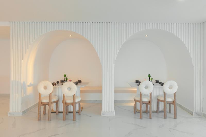 White Hills Resort - Bar
