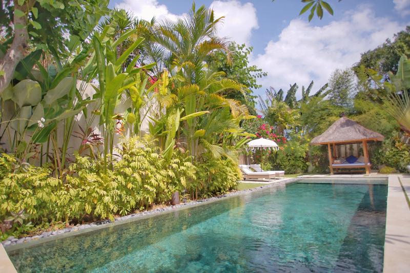 Villa Bali Asri Batubelig - Oda