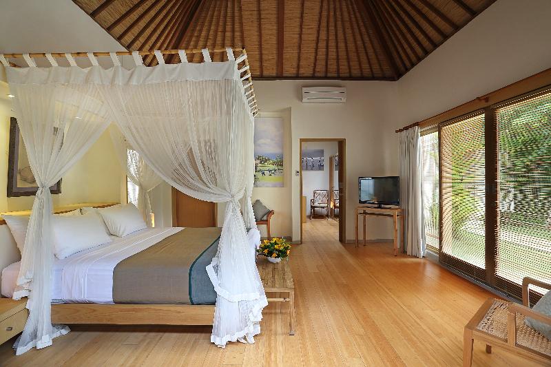 Villa Bali Asri Batubelig - Oda