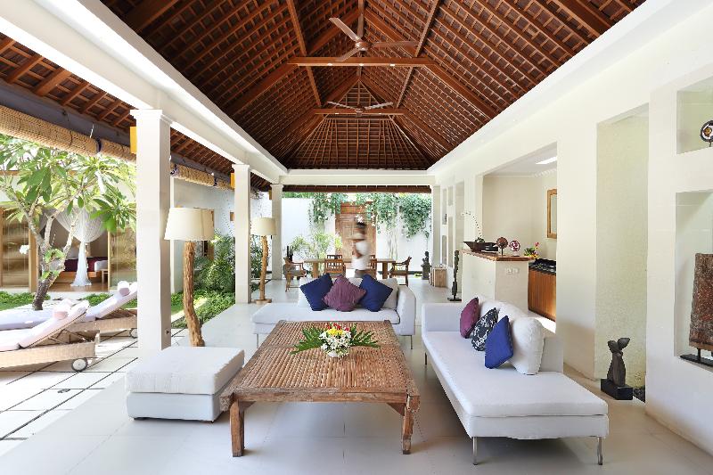 Villa Bali Asri Batubelig - Oda