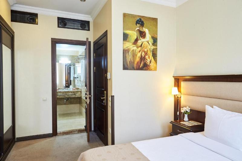Smith Hotel - Oda