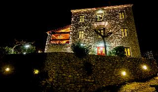 Kiriaki Guesthouse & Suites