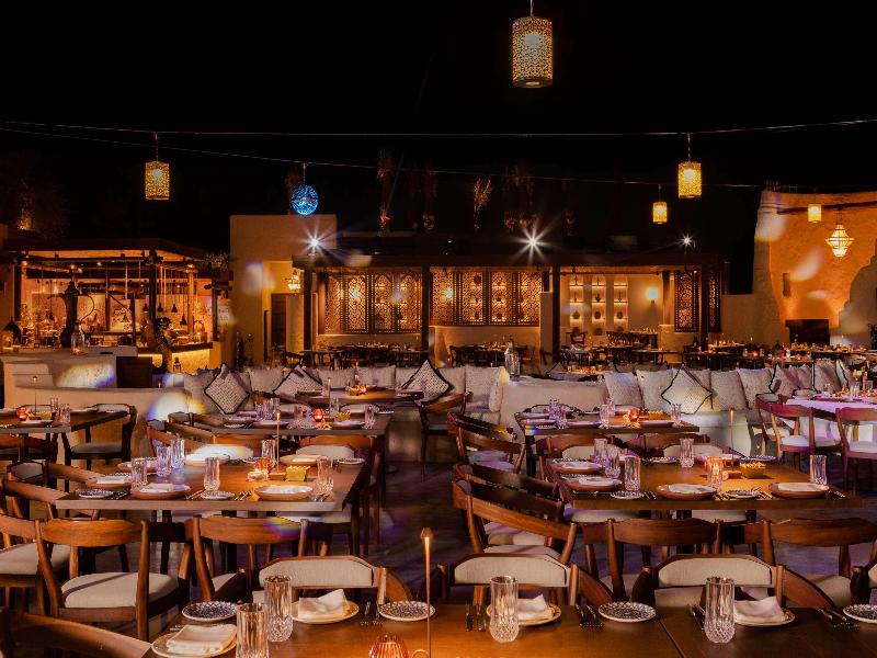 Bab Al Shams Desert Resort & Spa - Restoran