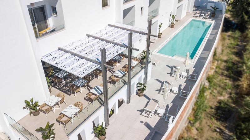 Hollywood Inn - Genel