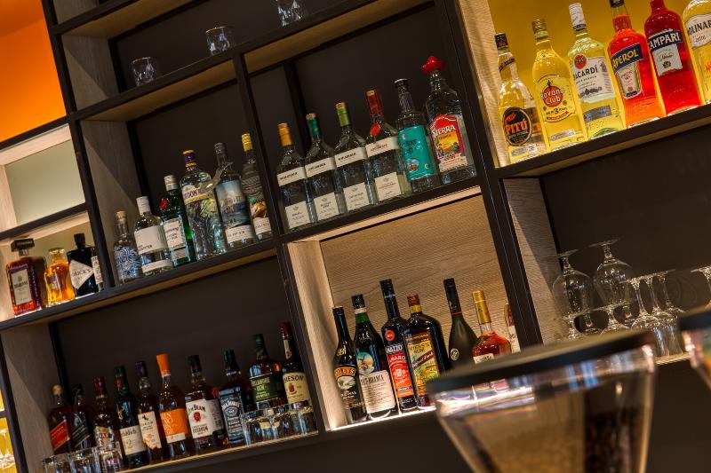 IntercityHotel Berlin Airport BER Terminal 1+2 - Bar