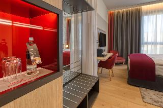 IntercityHotel Berlin Airport BER Terminal 1+2 fotoÄŸrafÄ±