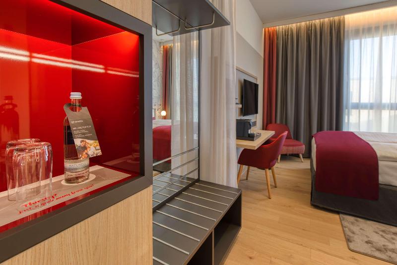 IntercityHotel Berlin Airport BER Terminal 1+2 - Oda