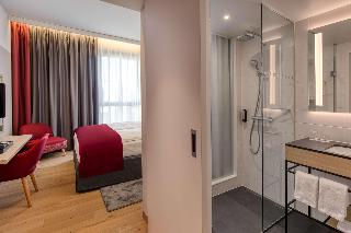 IntercityHotel Berlin Airport BER Terminal 1+2 fotoÄŸrafÄ±