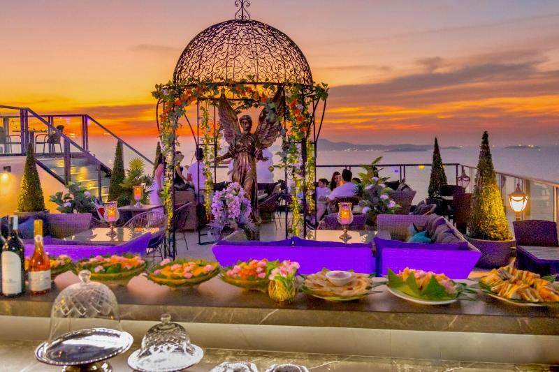 The Elysium Pratumnak Pattaya - By SHG - Teras